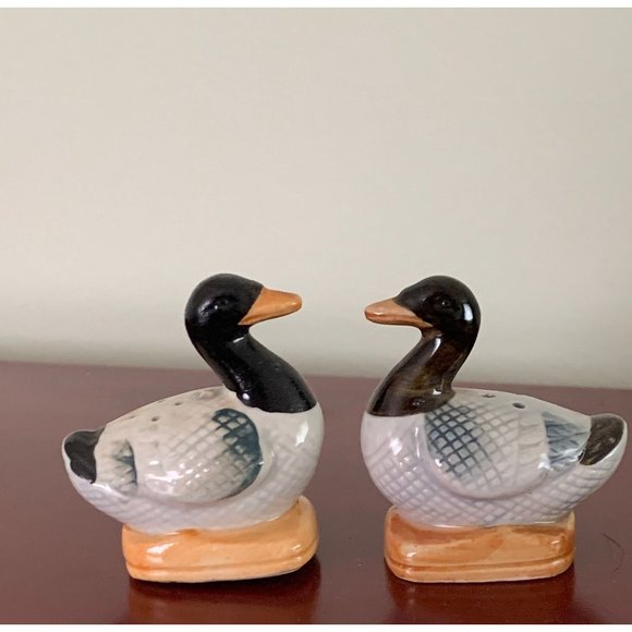 Mallard duck salt and pepper shakers - original cork bottom - made in Japan - Picture 1 of 5